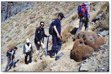 به مناسبت 14 مهر ماه  : صعود به کرکس