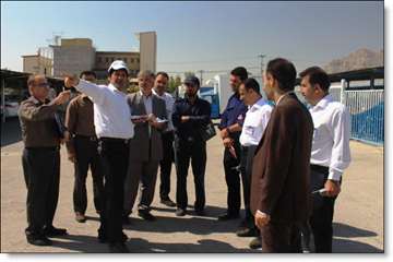 بازدید معاون و کارشناسان اداره نظارت بر بهداشت عمومی و مواد غذایی سازمان دامپزشکی کشور  از کارخانه پ